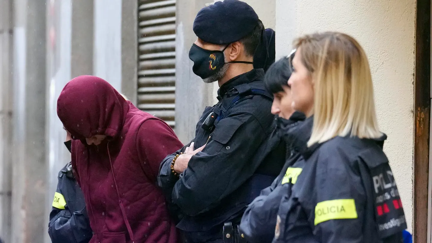 El detenido por la violación de Igualada tenía antecedentes por malos tratos y una denuncia por abusar de su hermana menor El detenido por la violación de Igualada tenía antecedentes por malos tratos y una denuncia por abusar de su hermana menor