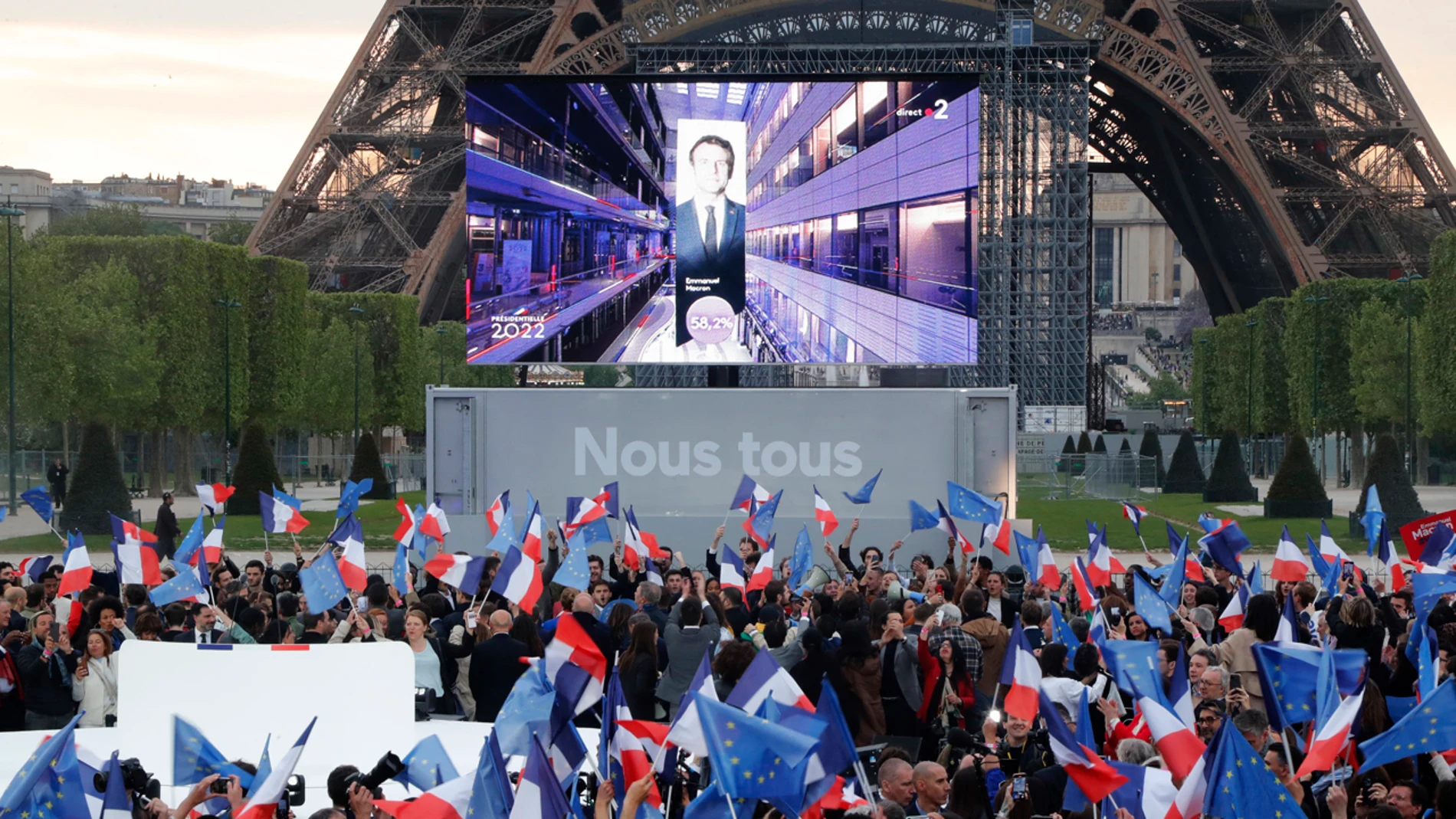 Macron, el 'outsider' que prorrogará cinco años más su "revolución democrática" al frente del Elíseo