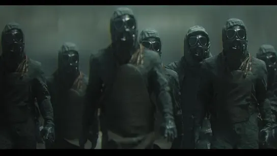 Varios de los liquidadores que se sacrificaron para limpiar el tejado del reactor destruido. Varios de los liquidadores que se sacrificaron para limpiar el tejado del reactor destruido.