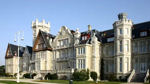 Palacio de la Magdalena Palacio de la Magdalena