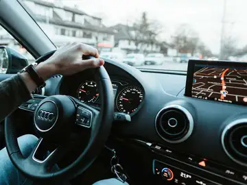 Protege tu vehículo de los ciberdelincuentes Protege tu vehículo de los ciberdelincuentes