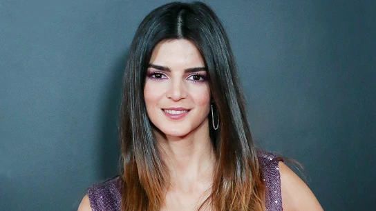 Hoy, Clara Lago es una de nuestras actrices más en forma. Hoy, Clara Lago es una de nuestras actrices más en forma.