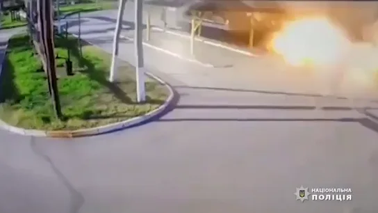 Terrible ataque en Donetsk: un bombardeo ruso junto a una parada de autobús deja al menos 10 muertos y 15 heridos Terrible ataque en Donetsk: un bombardeo ruso junto a una parada de autobús deja al menos 10 muertos y 15 heridos