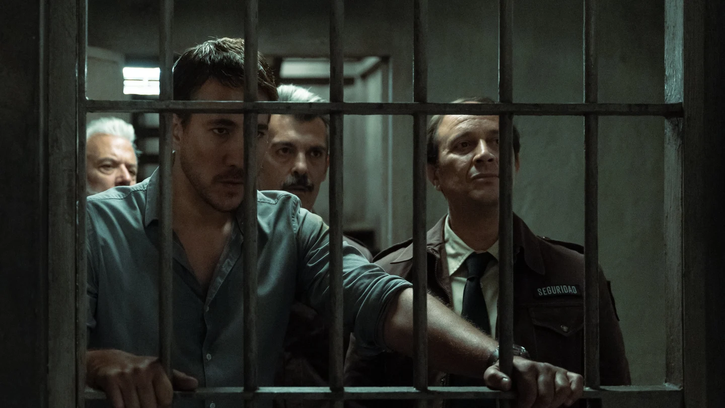 Alberto Amman y Luis Callejo protagonizan 'La noche más larga' que llega en julio a Netflix Alberto Amman y Luis Callejo protagonizan 'La noche más larga' que llega en julio a Netflix