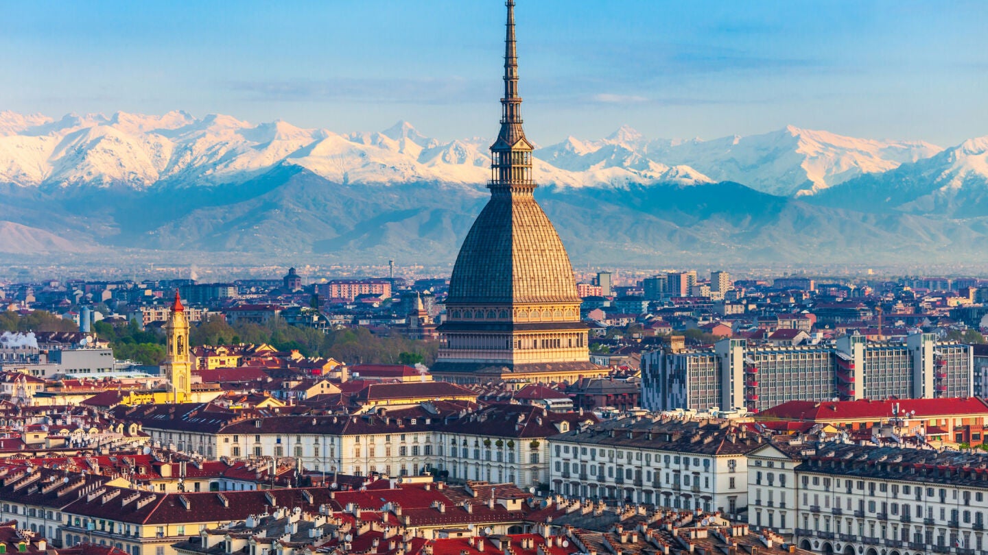 Tur&iacute;n, Italia