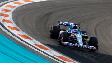 Fernando Alonso, con el Alpine en Miami