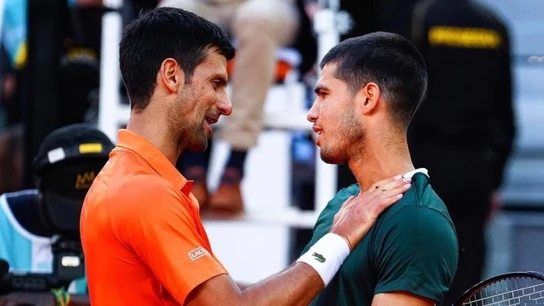 Novak Djokovic con Carlos Alcaraz Novak Djokovic con Carlos Alcaraz