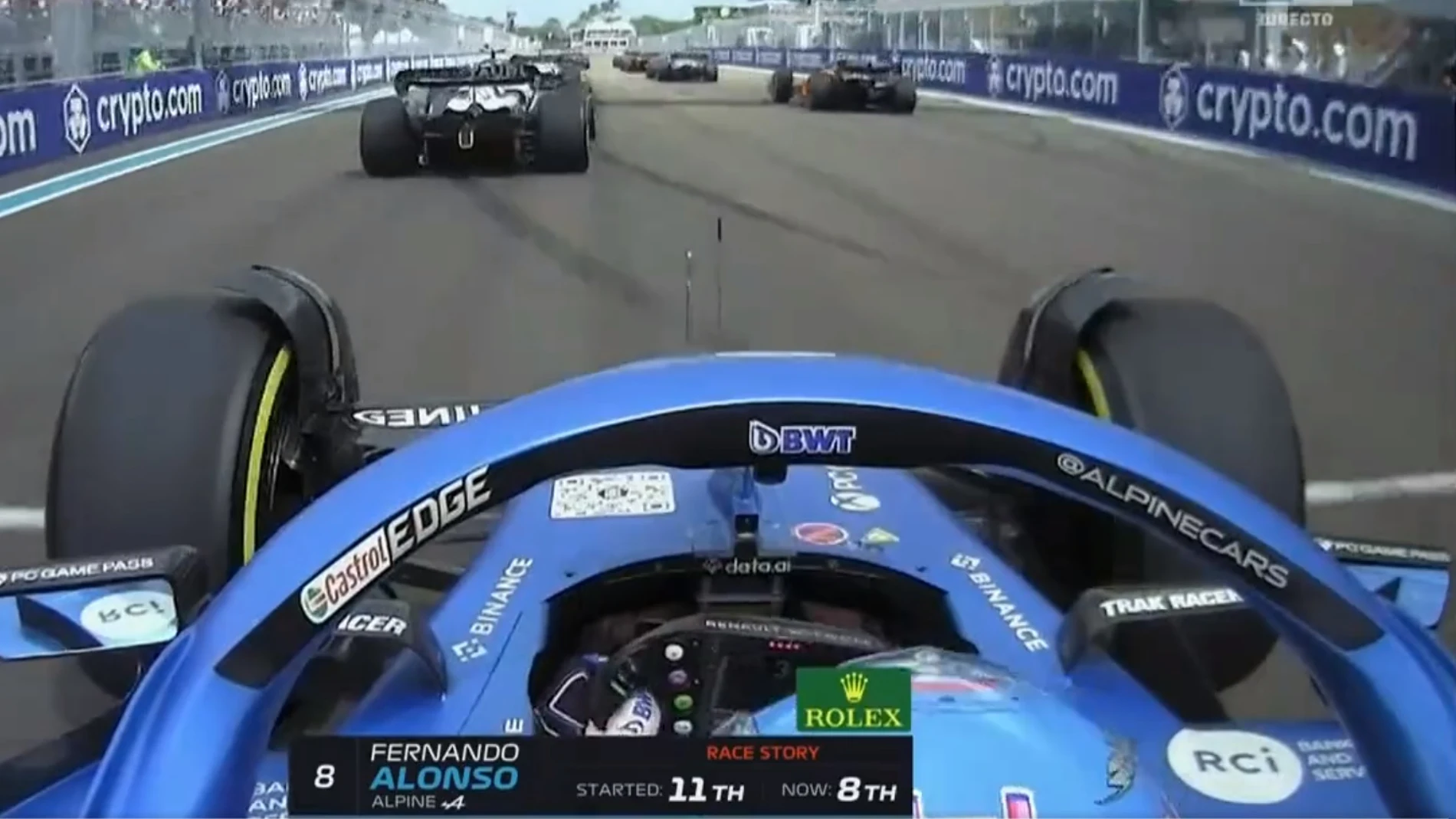 Épica salida de Fernando Alonso en Miami para ganar cuatro posiciones en un abrir y cerrar de ojos