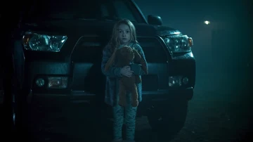 'El refugio' es una serie de ciencia ficción sobre los misteriosos fenómenos que rodean a una familia que trata de proteger a sus hijos
