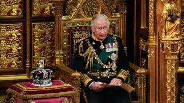 El príncipe Carlos en el 'Discurso de la Reina' donde ha estado ausente su madre
