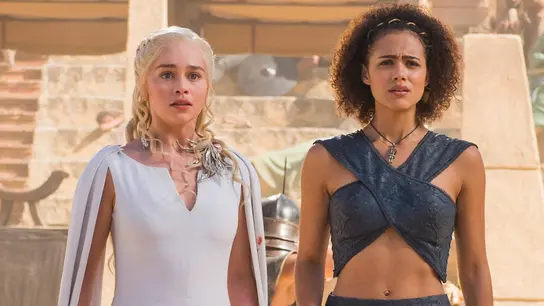 Missandei junto a Daenerys, en 'Juego de tronos' Missandei junto a Daenerys, en 'Juego de tronos'