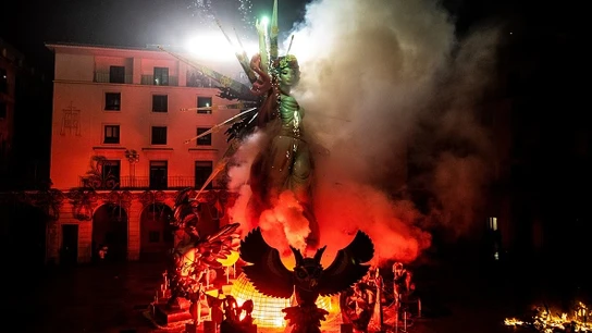 Hogueras de Alicante. Hogueras de Alicante.