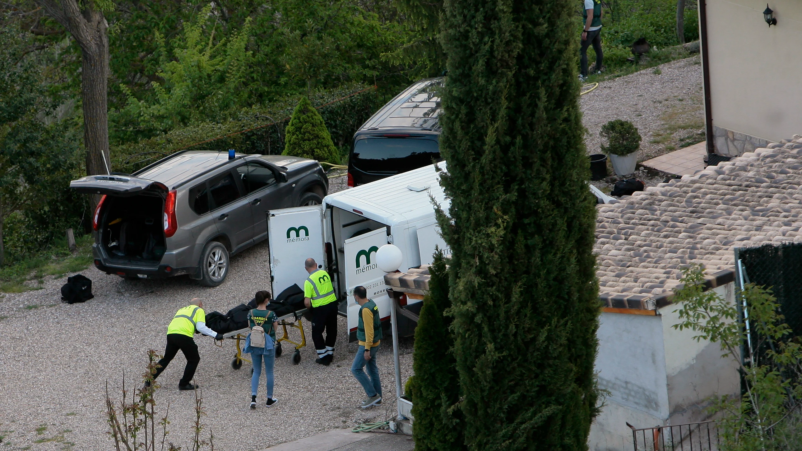 Traslado de los cadáveres del matrimonio muerto en Guadalajara