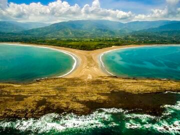  Costa Rica: el país de las 140 playas con bandera azul ecológica