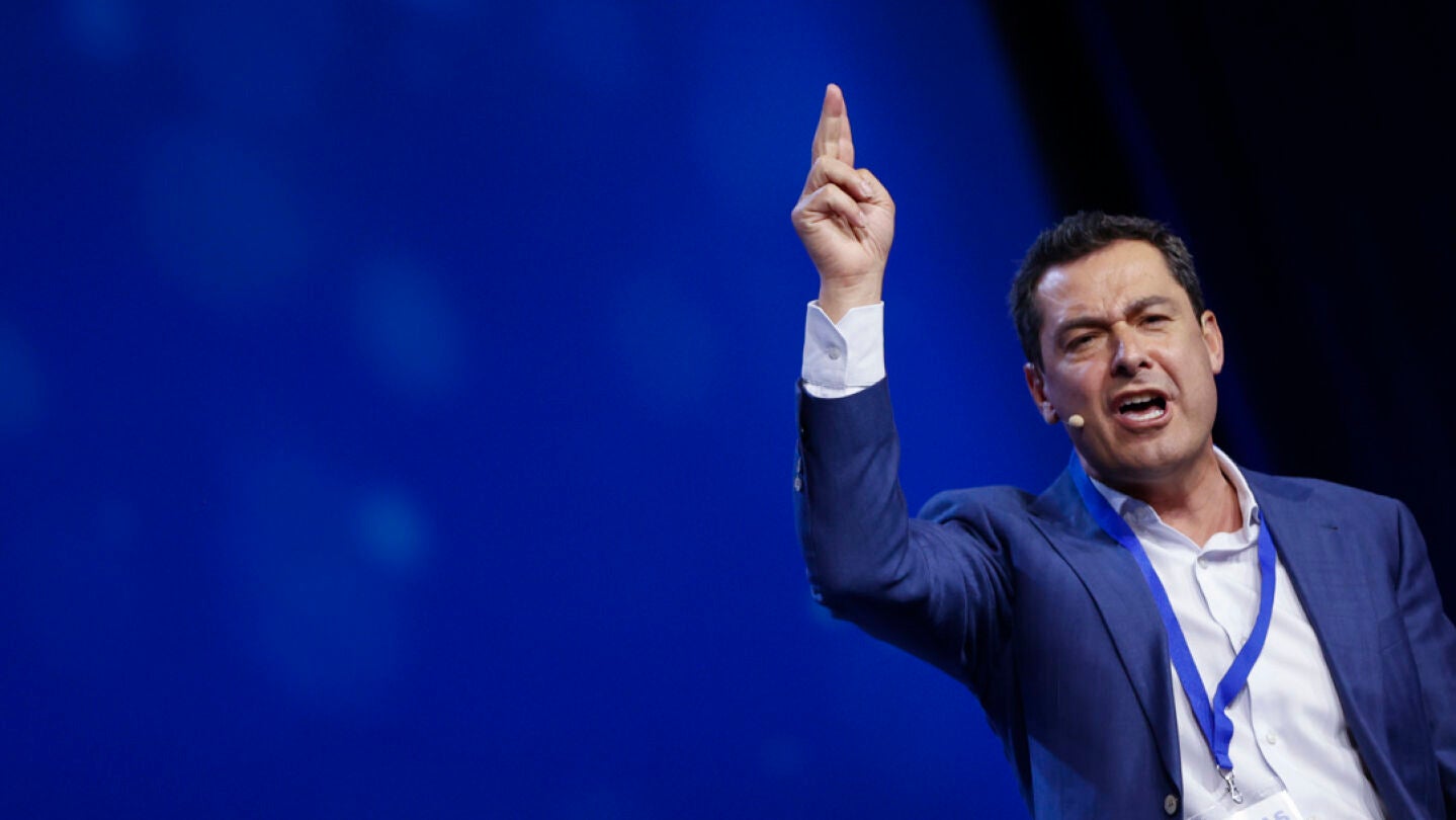 Juanma Moreno pide no excluir a Olona de la campa&ntilde;a andaluza "por una cuesti&oacute;n administrativa"