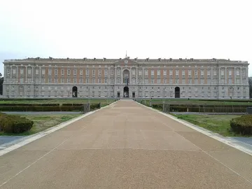 Palacio Real de Caserta: Curiosidades que no te dejarán indiferente Palacio Real de Caserta: Curiosidades que no te dejarán indiferente
