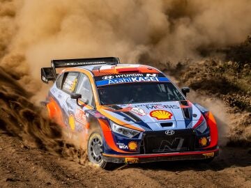Dani Sordo sobrevive a la debacle de los Rally1 en Portugal