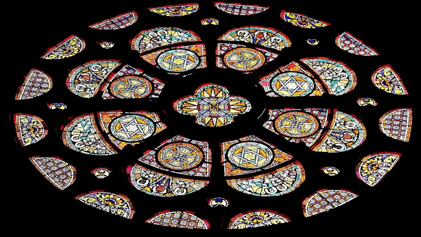 Vidriera de una iglesia Vidriera de una iglesia