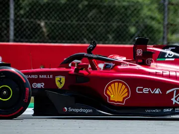 Charles Leclerc tira de genialidad para lograr la pole en España Charles Leclerc tira de genialidad para lograr la pole en España