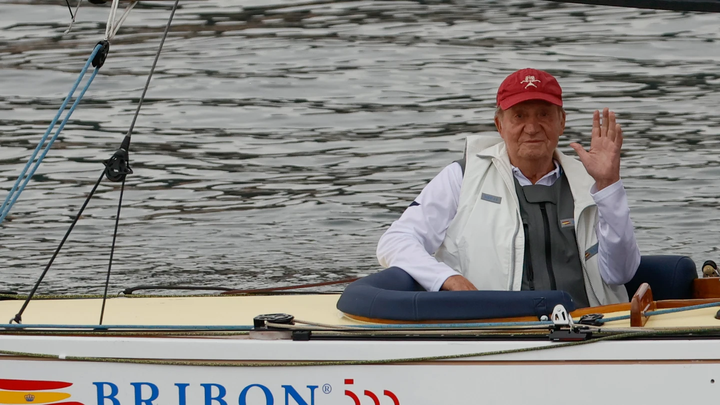Juan Carlos I, a bordo del Bribón Juan Carlos I, a bordo del Bribón