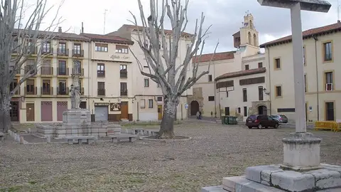 León León