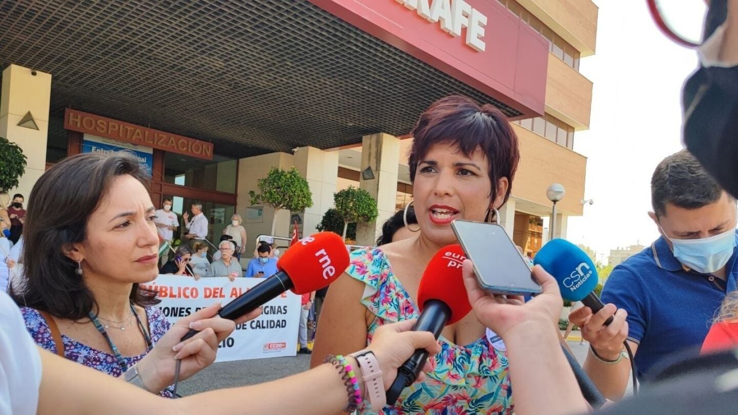  Teresa Rodr&iacute;guez pregunta a Vox si no puede presentar a las elecciones un candidato "preparado" y que "viva" en Andaluc&iacute;a 