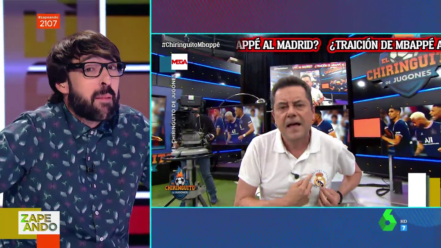 Las bromas de Quique Peinado y Dani Mateo tras la renovación de Mbappé: "El primer título del Barça" Las bromas de Quique Peinado y Dani Mateo tras la renovación de Mbappé: "El primer título del Barça"