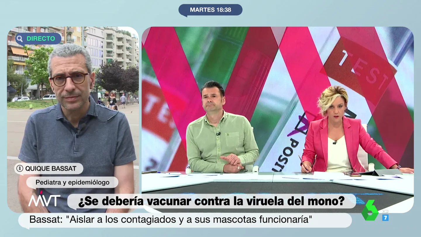 Quique Bassat: "El virus de la viruela siempre se ha barajado para posibles ataques terroristas, pero no creo que tenga que ver con este brote" Quique Bassat: "El virus de la viruela siempre se ha barajado para posibles ataques terroristas, pero no creo que tenga que ver con este brote"