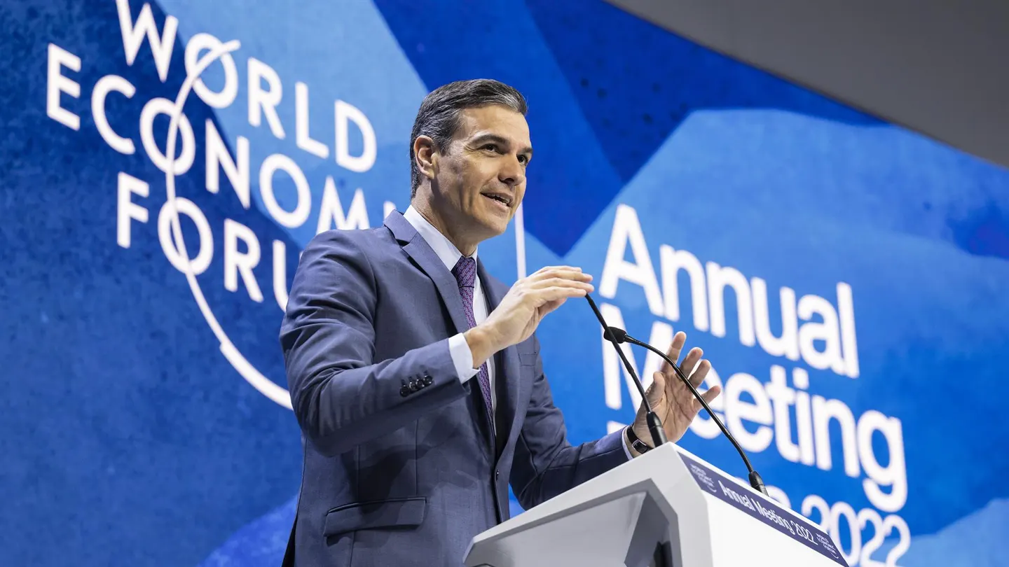 El Gobierno aprueba el PERTE de microchips mientras Sánchez busca atraer la inversión en Davos Con una inversión de 12.000 millones