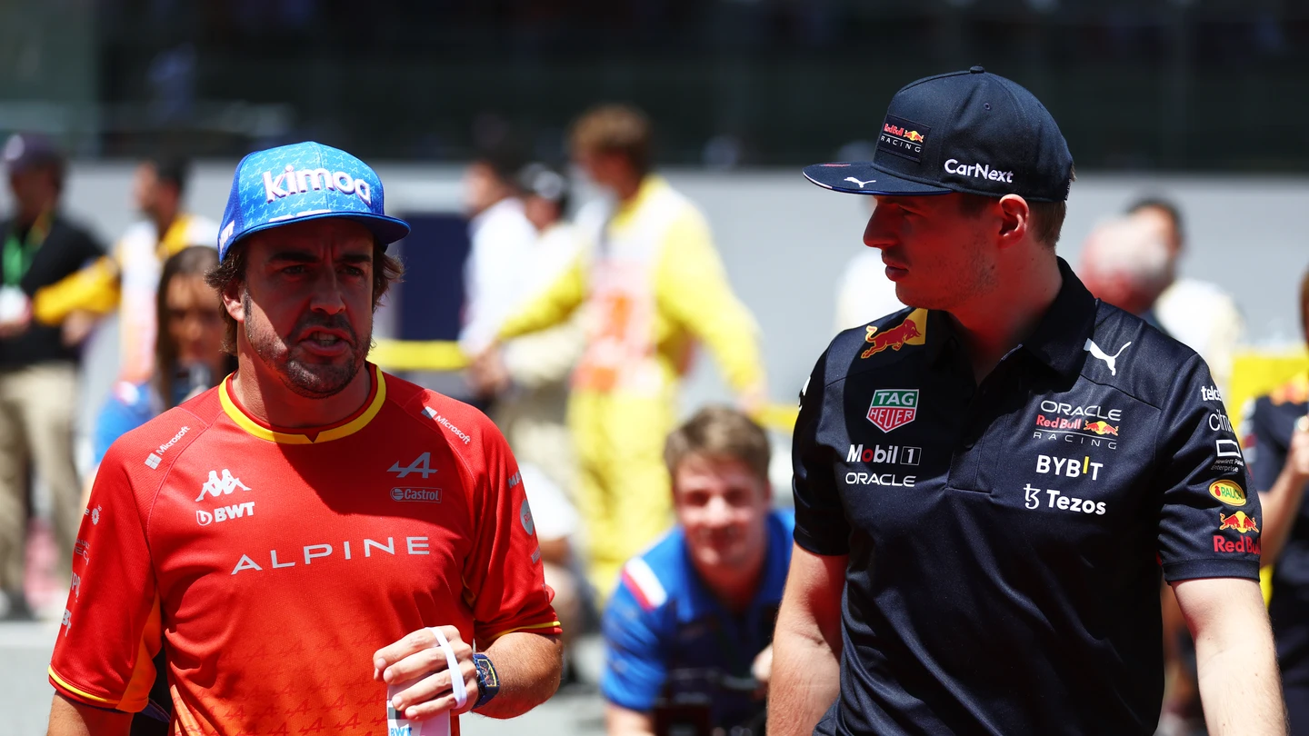 Fernando Alonso y Max Verstappen Fernando Alonso y Max Verstappen