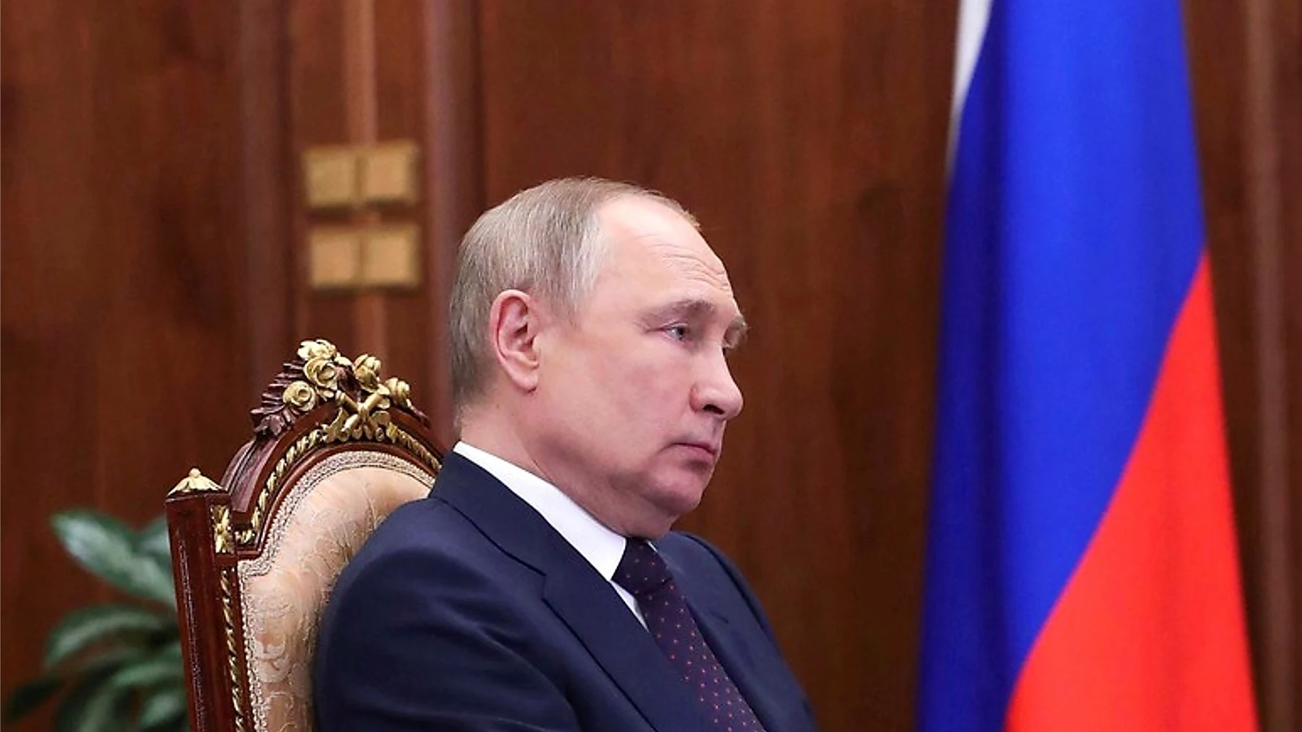Un exjefe del MI6 fija fecha para la salida de Vladimir Putin del poder 