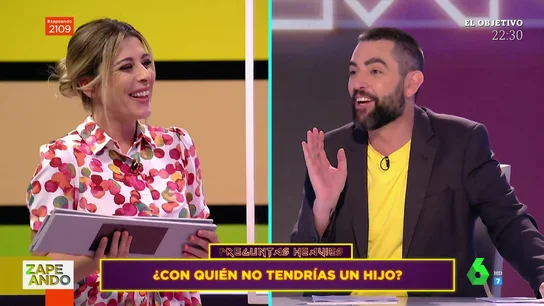 Valeria Ros confiesa por qué no tendría un hijo con Dani Mateo: "Eres tan torpe que la marcha atrás contigo no funciona" Valeria Ros confiesa por qué no tendría un hijo con Dani Mateo: "Eres tan torpe que la marcha atrás contigo no funciona"