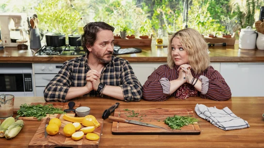 Ben Falcone es Clark Thompson y Melissa McCarthy, Amily Luck, en 'El idiota favorito de dios' Ben Falcone es Clark Thompson y Melissa McCarthy, Amily Luck, en 'El idiota favorito de dios'