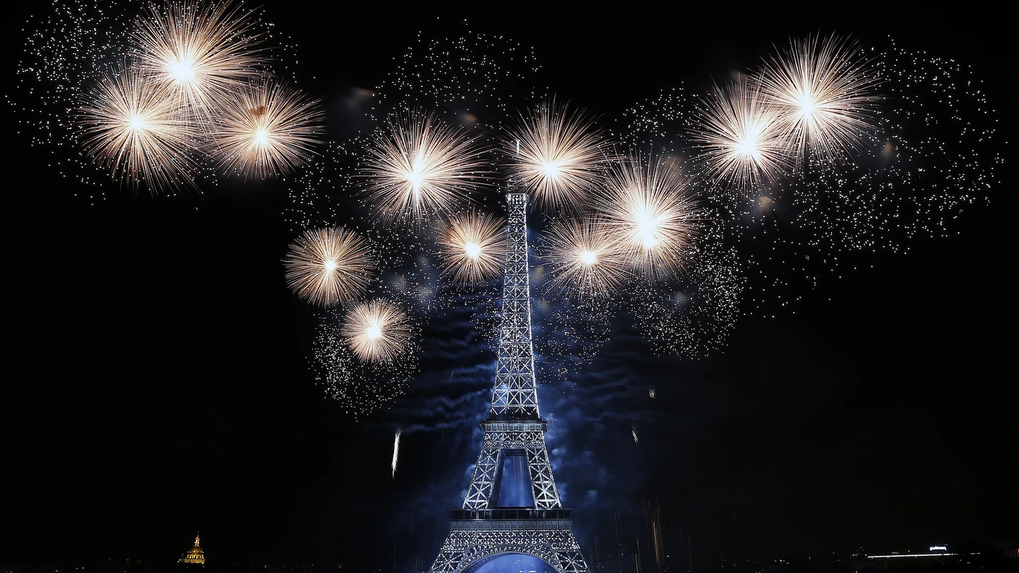 La Torre Eiffel: cuánto mide y quién la construyó La Torre Eiffel: cuánto mide y quién la construyó