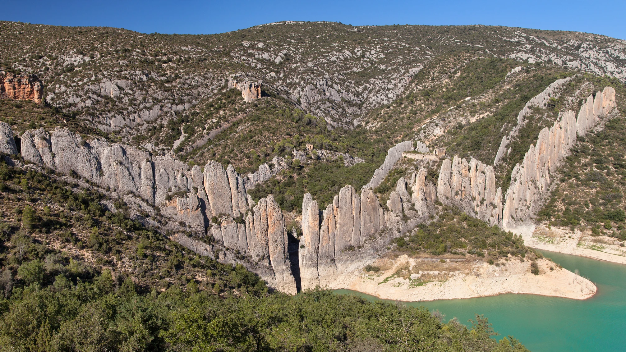 Muralla de Finestres, Huesca