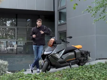BMW CE 04, el scooter eléctrico BMW CE 04, el scooter eléctrico