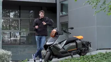 BMW CE 04, el scooter eléctrico  