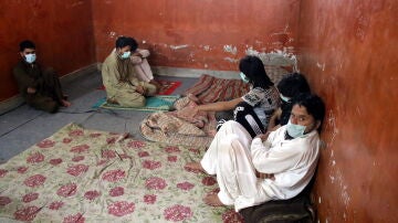 Los familiares acusados de las hermanas asesinadas en Pakistán en un crimen de honor.