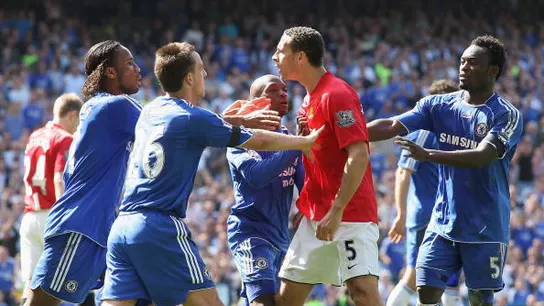 Rio Ferdinand y John Terry Rio Ferdinand y John Terry