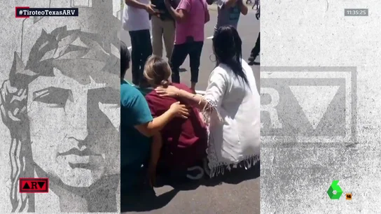 Gritos y llantos de dolor: la desesperación de los padres para intentar entrar en la escuela de Texas durante el tiroteo Gritos y llantos de dolor: la desesperación de los padres para intentar entrar en la escuela de Texas durante el tiroteo