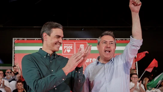 El presidente del Gobierno, Pedro Sánchez, y el candidato socialista a la Presidencia de la Junta de Andalucía, Juan Espadas El presidente del Gobierno, Pedro Sánchez, y el candidato socialista a la Presidencia de la Junta de Andalucía, Juan Espadas