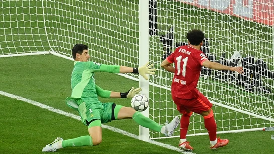 Courtois, ante Salah Courtois, ante Salah