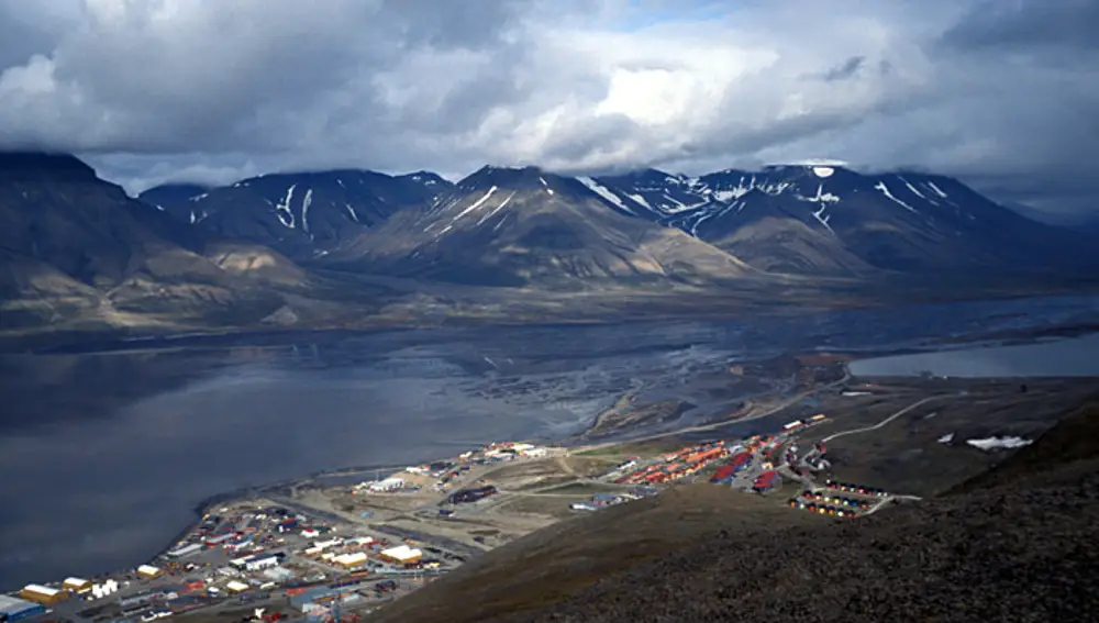 Longyearbyen y Colma: del pueblo en el que no hay muertos al pueblo en el que hay más muertos que vivos