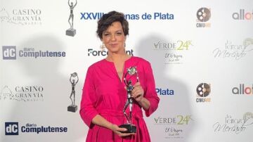 Cristina Villanueva con la Antena de Plata