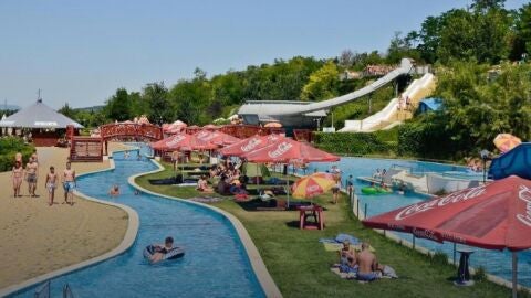 Aquarena. Mogyorod