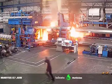 Así fue la explosión que provocó el incendio en la fábrica de aluminios en Dos Hermanas (Sevilla)