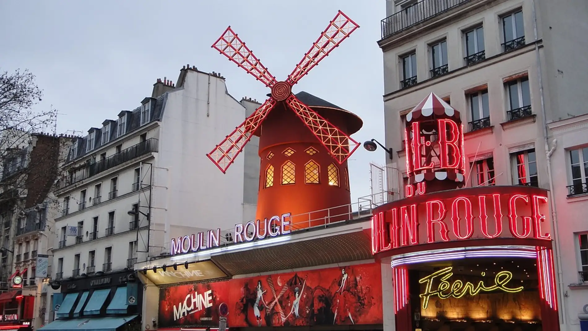 Moulin Rouge de París: 5 curiosidades que no te dejarán indiferente