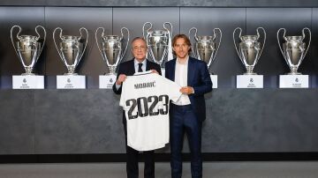 Modric renueva con el Real Madrid hasta 2023