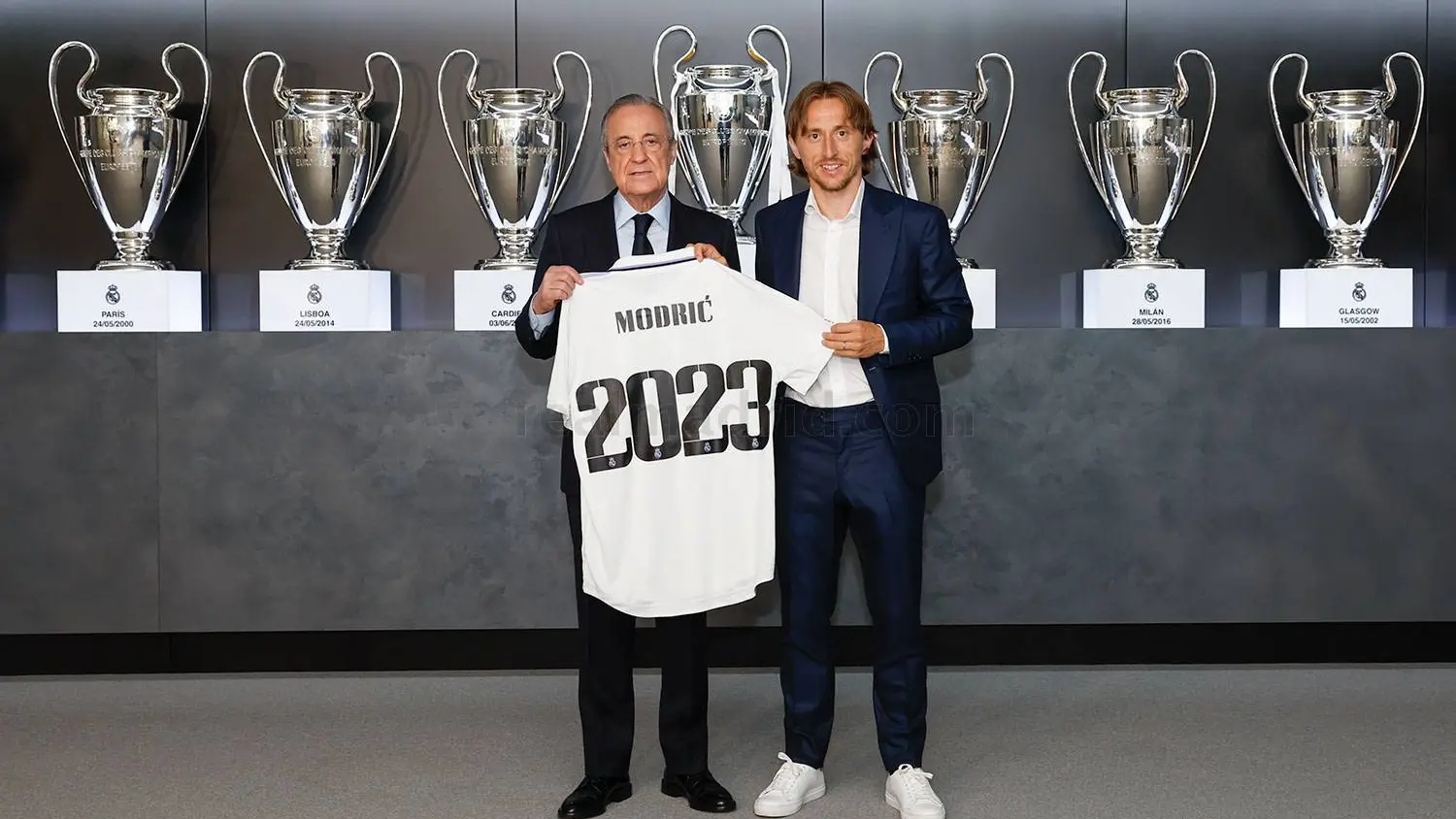 Modric renueva con el Real Madrid hasta 2023