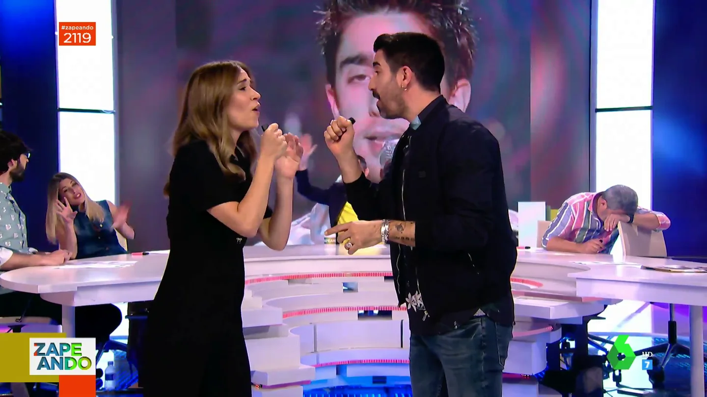 María Gómez cumple su sueño al cantar en directo con Ález Ubago 'Sin miedo a nada': "El mejor momento de mi vida y de mi carrera" María Gómez cumple su sueño al cantar en directo con Ález Ubago 'Sin miedo a nada': "El mejor momento de mi vida y de mi carrera"